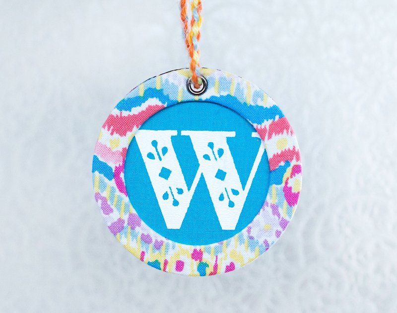 ::Excited::Light travel handmade round tag customized limited edition wedding souvenirs - ป้ายสัมภาระ - วัสดุอื่นๆ สีน้ำเงิน