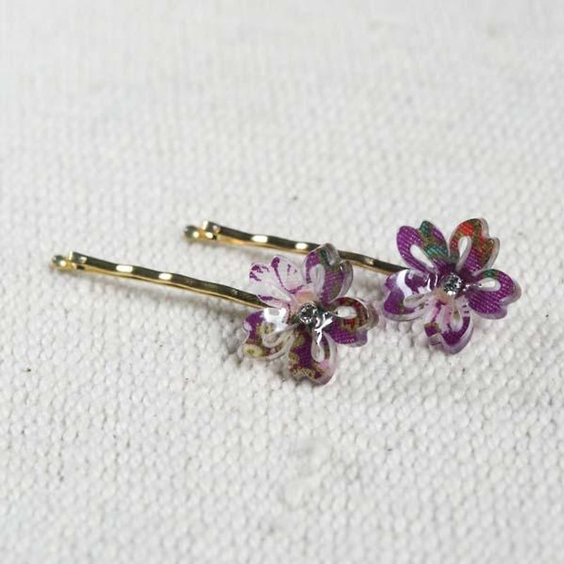 拈 Sakura, Sakura, Small Side Folder, Bangs, Hair Clips - Purple - Hair Accessories - Acrylic Purple