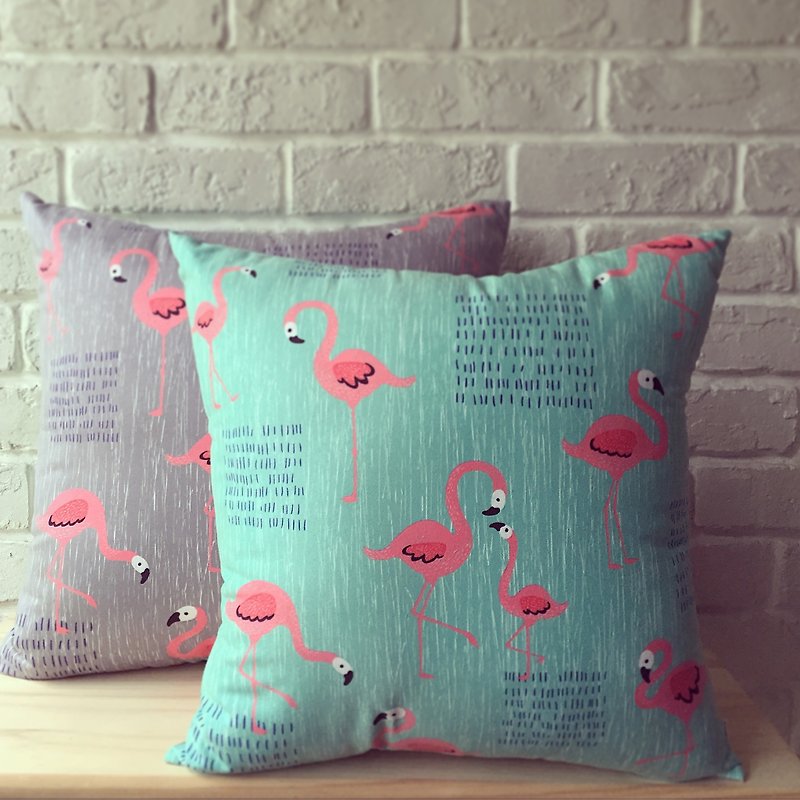 Animal Friends / Flamingo Single-sided Good Morning Pillow / 43cmx43cm Large Throw Pillow In The House Gift - หมอน - วัสดุอื่นๆ หลากหลายสี