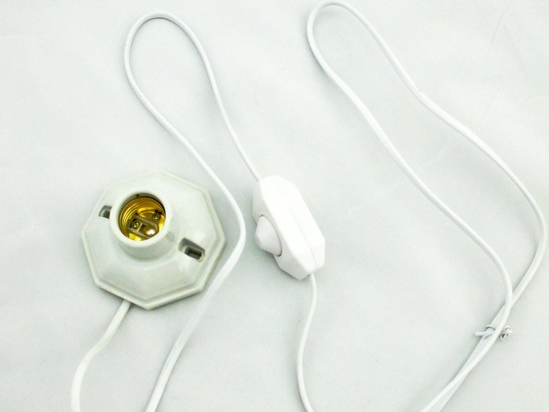 復古工業款-八角陶瓷燈座組-白色調光線 - 燈具/燈飾 - 其他材質 白色