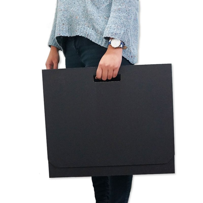 Minimalist design creative ideas proposed package / briefcase / folder (mention the paragraph) - กระเป๋าเอกสาร - กระดาษ สีดำ