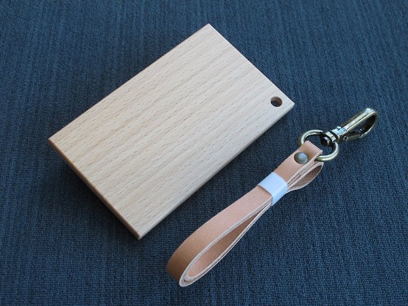 Log IC card holder-beech (four corners) - ID & Badge Holders - Wood Gold