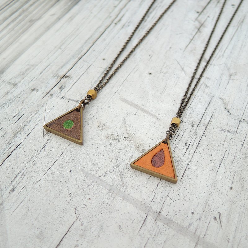 Agreement - Triangular stitching leather necklace - Necklaces - Other Materials Multicolor