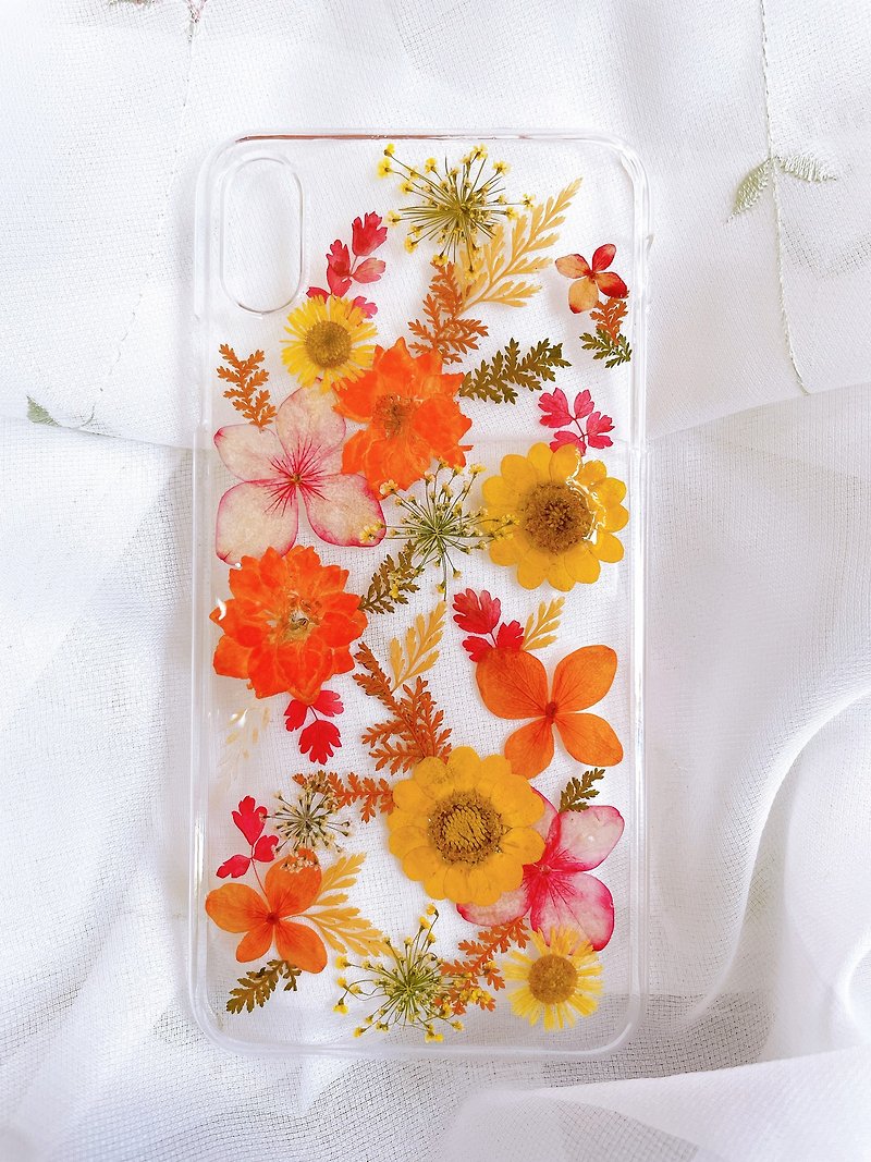 Taiwan Free Shipping Pressed Flower Phone Case Pressed Flower Custom-made - เคส/ซองมือถือ - พืช/ดอกไม้ หลากหลายสี