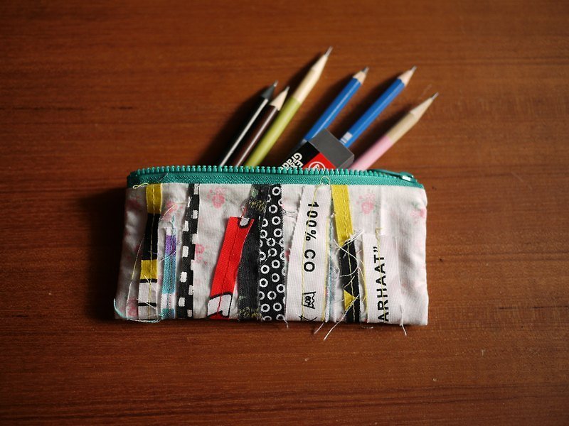 もしもし我的筆袋-小碎步特別版 - ペンケース・筆箱 - その他の素材 多色