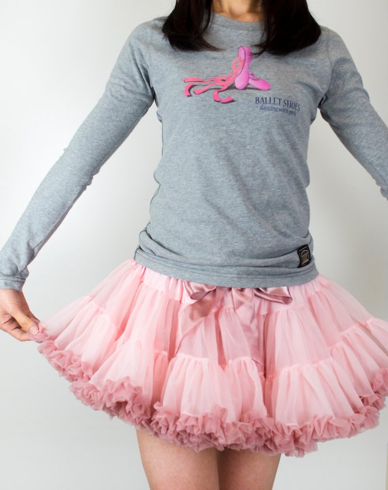 Original illustration long-sleeved T-pink ballet figure creative slim tailoring looks thin and versatile autumn clothes - เสื้อผู้หญิง - ผ้าฝ้าย/ผ้าลินิน สีเทา