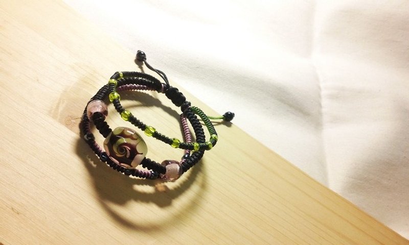 Yuzu Lin Liuli-Chao Mu-Sun Totem-Three Circle Bracelet Design-Dark Green x Light Purple - สร้อยข้อมือ - แก้ว หลากหลายสี