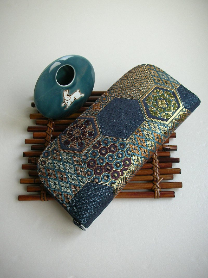 Jingxijin Jinyi Nishiki Woven [Cyan Blue Turtle Armor]-long wallet/wallet/coin purse/ - กระเป๋าสตางค์ - ผ้าไหม สีน้ำเงิน