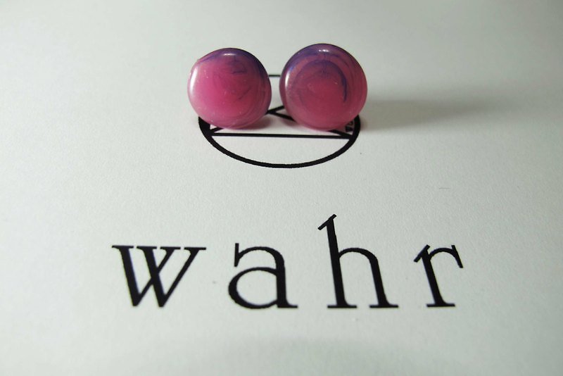 【Wahr】水蜜萄耳環(一對) - Earrings & Clip-ons - Waterproof Material Pink