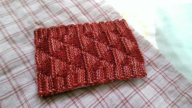 Lan Handmade Knitted Headband Triangle Weave (Flower Yarn Red) - Headbands - Other Materials Red