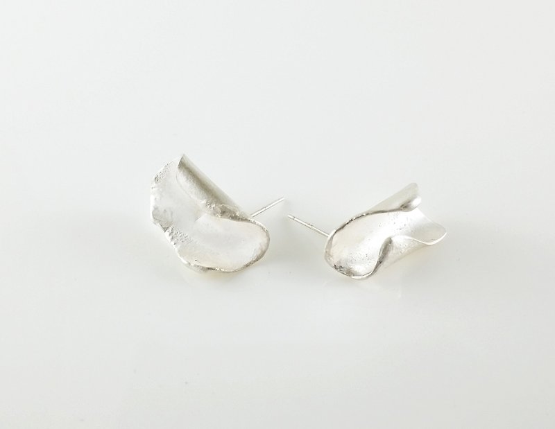 Sterling silver earrings, Spoondrift collection SPE001 light earrings handmade by Taiwanese designers - Earrings & Clip-ons - Sterling Silver White
