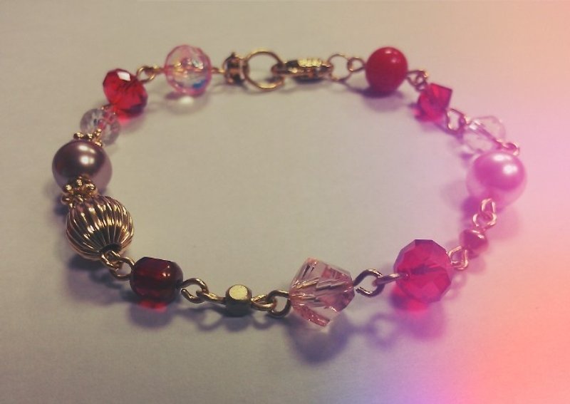 Radiant red crystal bracelet - Bracelets - Other Materials Red
