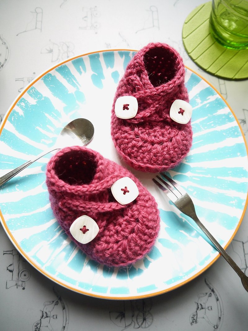 Handmade Knitted Baby Shoes~Little Elf Series (Peach) - รองเท้าเด็ก - ขนแกะ สีแดง
