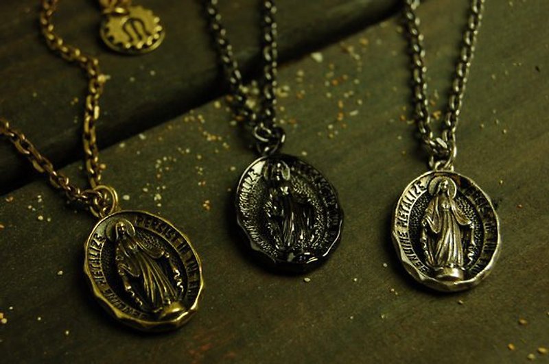 [METALIZE] Virgin Mary necklace - Necklaces - Other Metals 