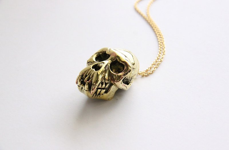 Golden Monkey Skull Pendant - Unique Brass Metal Work - Punk Rock Necklace - 項鍊 - 其他金屬 金色