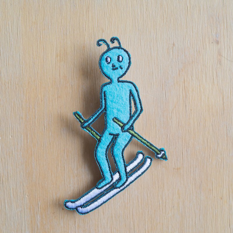 Ski ET / embroidering badge - เข็มกลัด - วัสดุอื่นๆ สีเขียว