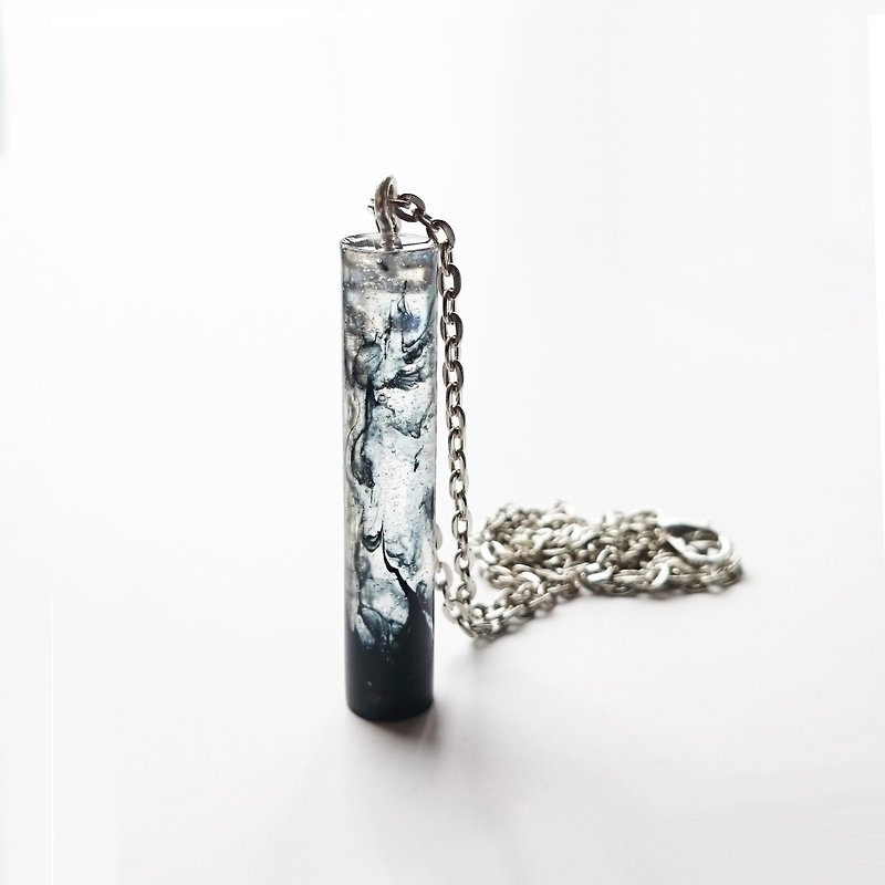 Mirror cylinder Epoxy necklace - black ink - สร้อยคอ - พลาสติก สีดำ