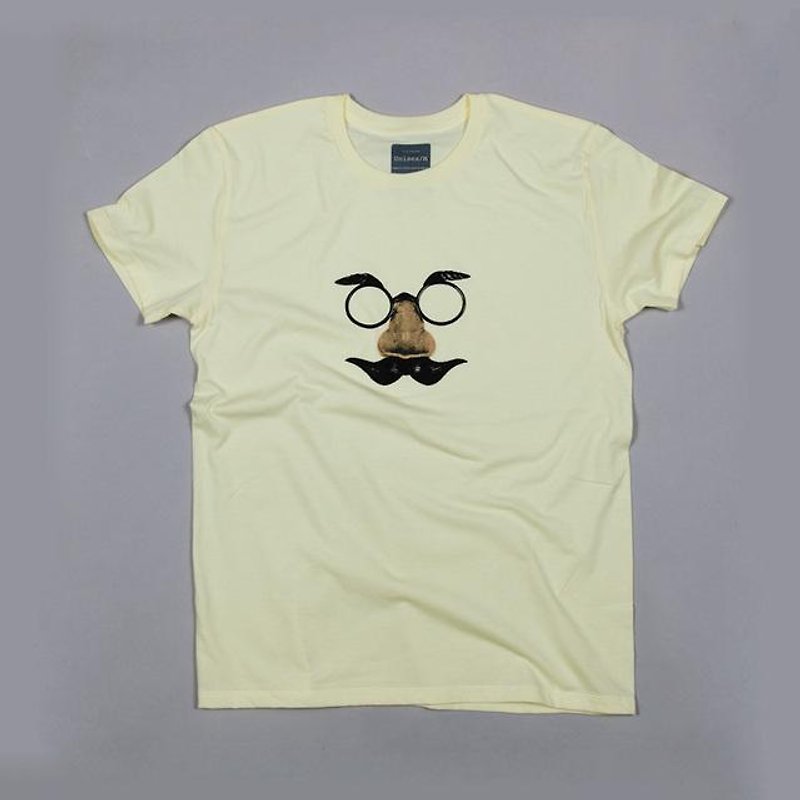 鼻眼鏡のおじさん Tシャツ ユニセックスXS〜XLサイズ　Tcollector - 女 T 恤 - 棉．麻 黃色