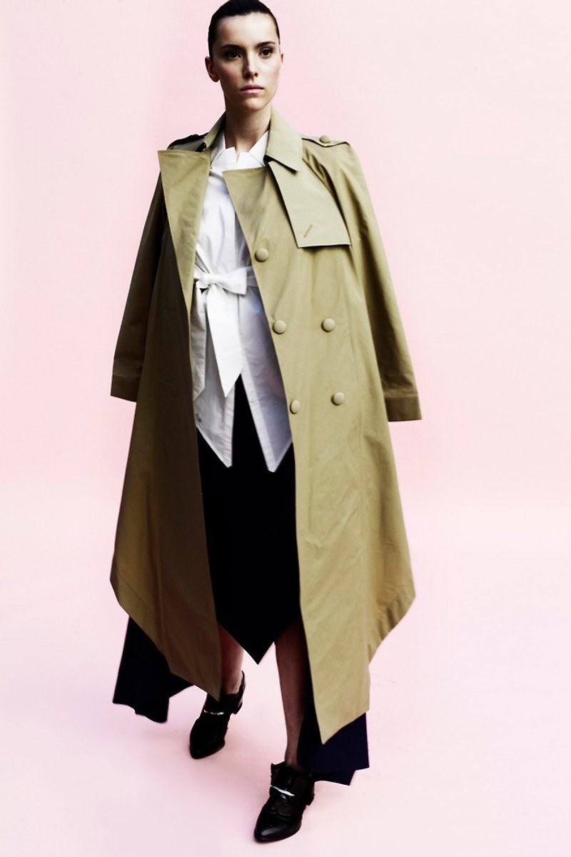 風衣: 多色: 日本製: 一片式剪裁 - 女西裝外套 - 棉．麻 卡其色