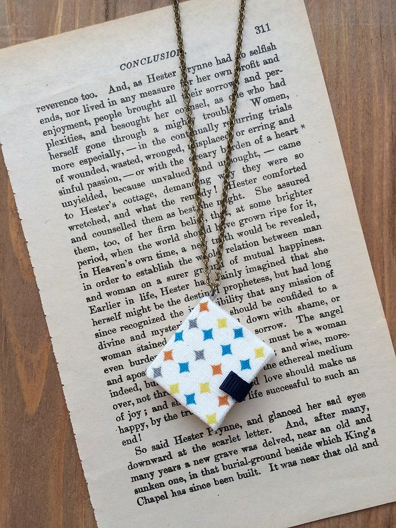 Mini necklace handmade book | Color Quilted - Necklaces - Paper Multicolor