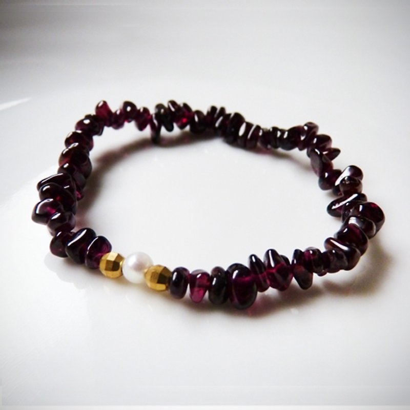 ❖FANG❖ simple freshwater pearl garnet bracelet - Bracelets - Gemstone Red