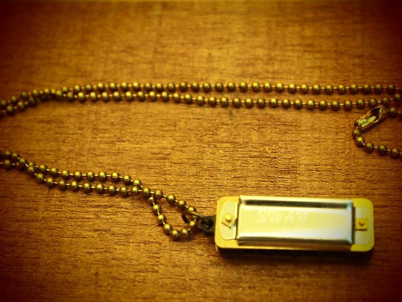 Vintage Mini Harmonica Long Necklace Silver Bead Chain - สร้อยคอยาว - โลหะ สีเทา
