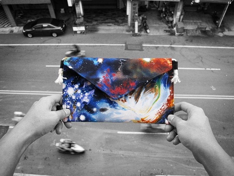 ◆◆等了一年終於找到布料了◆◆【手拿包/側背包/信封包/Dream Bag-星空銀河小塵埃】 - 手拿包 - 其他材質 