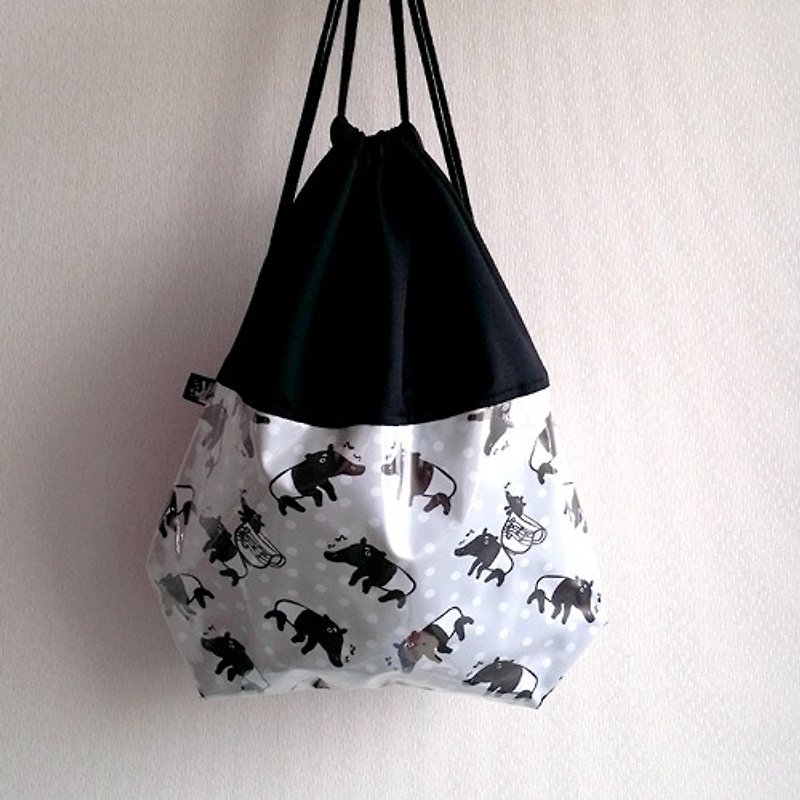 1212 fun design beam port bag backpacks - Mr. Ma Laimo - กระเป๋าหูรูด - วัสดุกันนำ้ สีเทา