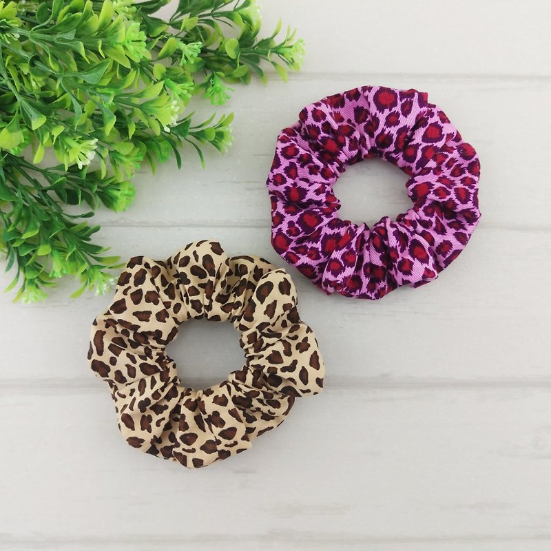 Fashion animal prints-a total of 5 models. Handmade Donut Tress / Large Intestine - เครื่องประดับผม - ผ้าฝ้าย/ผ้าลินิน หลากหลายสี