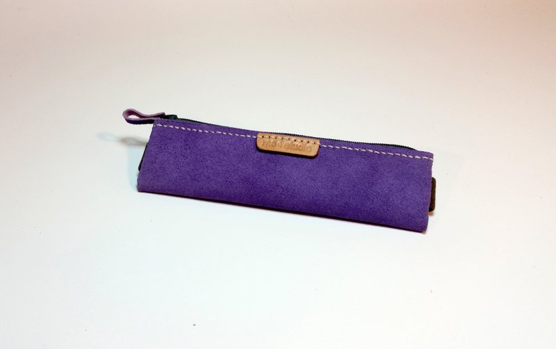 026.4 hand-stitched leather suede purple ribbon Letters Pencil (B5 notebook can be hung) - กล่องดินสอ/ถุงดินสอ - หนังแท้ สีม่วง