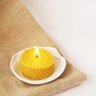 4th floor apartment | Felt beeswax candle [fire]