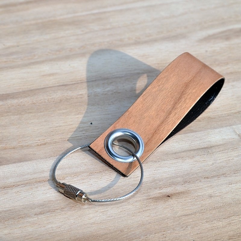 Ichiro Muchuang / Wooden Leather Key Ring (cherry) - Keychains - Wood Brown