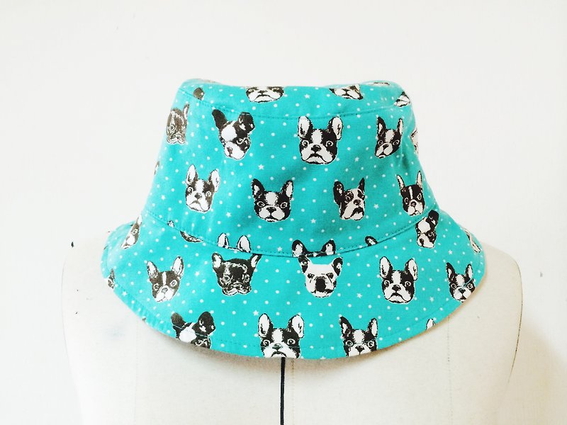 MaryWil Bucket Hat-French Bulldog - หมวก - วัสดุอื่นๆ สีน้ำเงิน