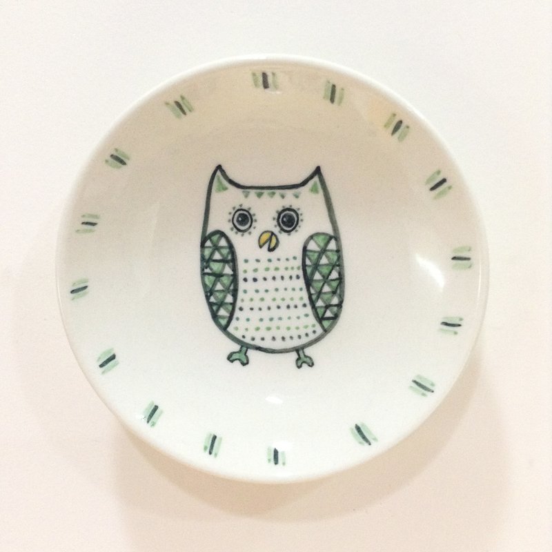 Owl (green)-hand-painted small dish - Small Plates & Saucers - Porcelain Green