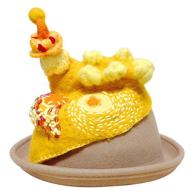 「小王子」與飛行家初識於沙漠 羊毛氈手工帽子 需要定做 - 帽子 - 羊毛 黃色