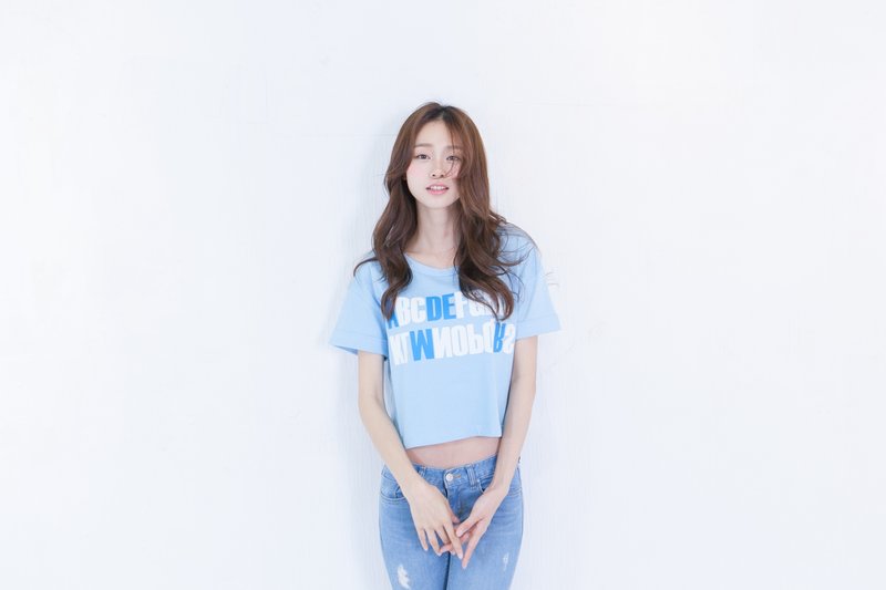 SUMI_UNCOMMON DREAM short version Tshirt_4SF021_Water Blue - Women's Tops - Cotton & Hemp Blue