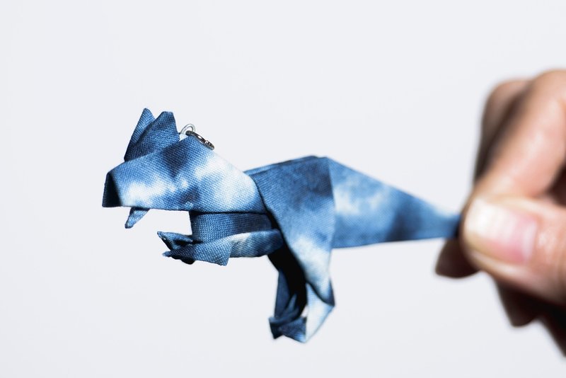 \恐竜百科事典/トリプル折り紙ジュエリーネックレス/ペンダント/キーリング_ディロフォサウルス - ネックレス - その他の素材 ブルー