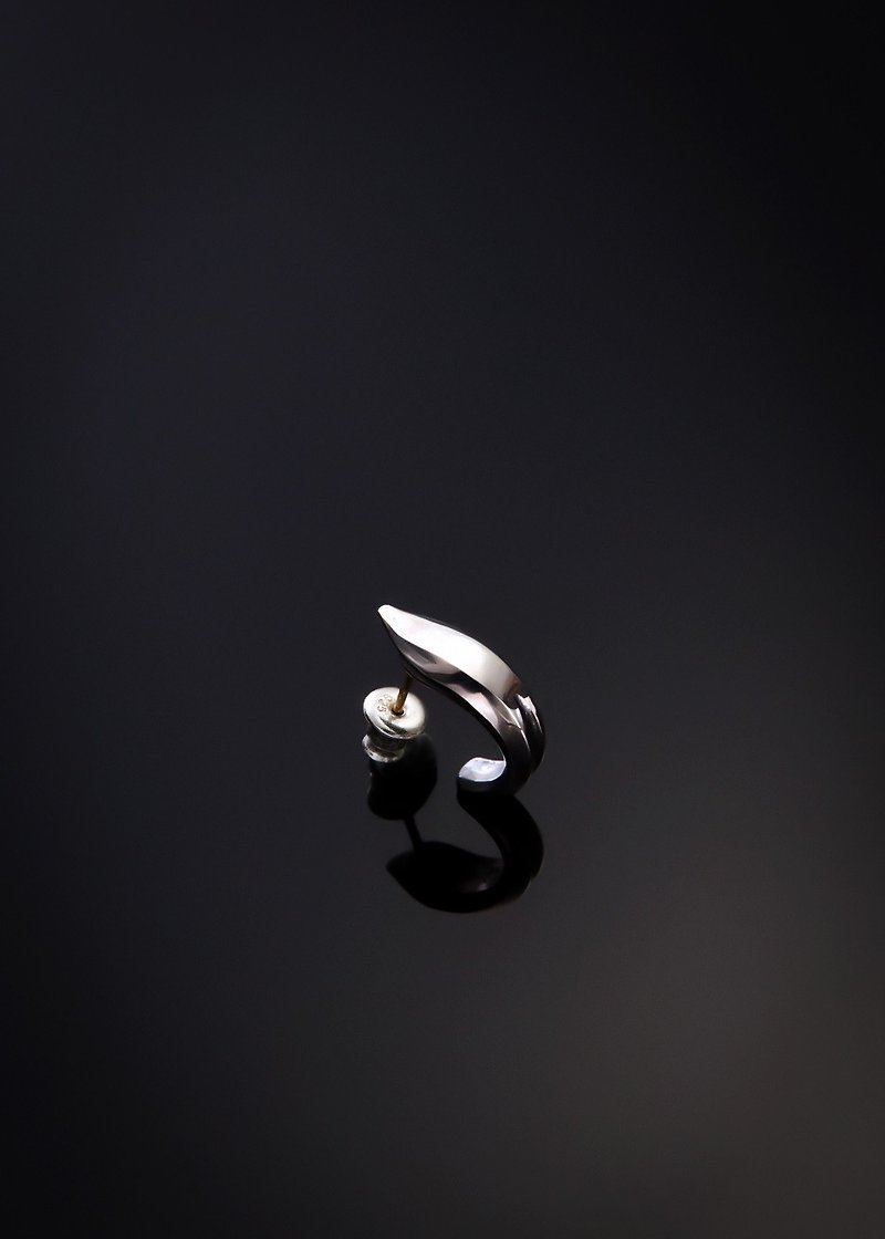 Courage Pierce | Tough Plain Simple Earrings/18K Gold Stud Earrings - Earrings & Clip-ons - Sterling Silver Silver