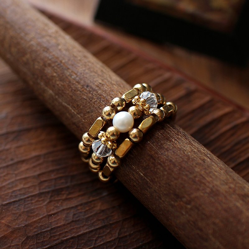 EF黃銅流金歲月NO.144白色水鑽珍珠戒指套組 - 戒指 - 其他材質 多色