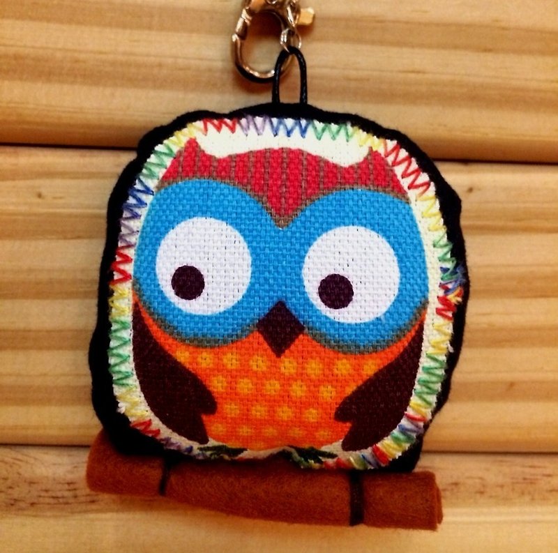 RABBIT LULU guardian owl pick up positive energy, One color graduation gift embroidered name - Keychains - Other Metals Multicolor