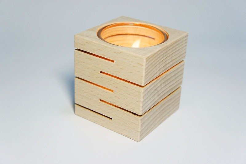 Vincenzo wood sen zuo mu / line (Candlestick & Flower Series) - Candles & Candle Holders - Wood Gold