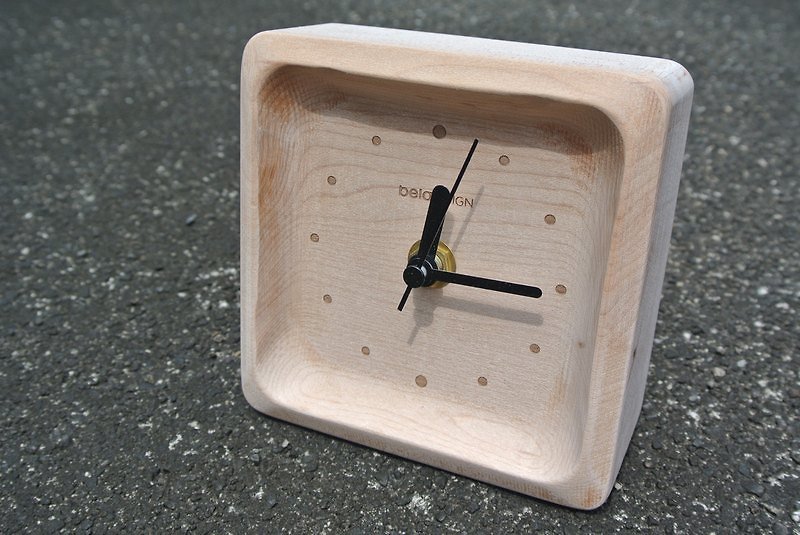 木入三分。方型木時計 原木質設計 時尚創意臺鐘 臺鐘 擺鐘 鬧鐘 - 時計 - 木製 ゴールド