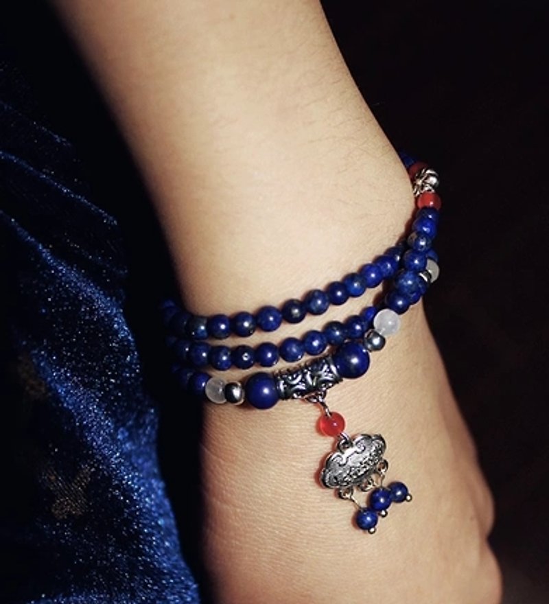 Longevity Lock Accessories Lapis Lapis 108 Beads Bracelet 4mm - สร้อยข้อมือ - วัสดุอื่นๆ สีน้ำเงิน
