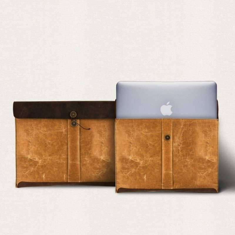 ADOLE │ wax pattern cloth antique leather - classic MACBOOK AIR package - กระเป๋าแล็ปท็อป - หนังแท้ สีนำ้ตาล