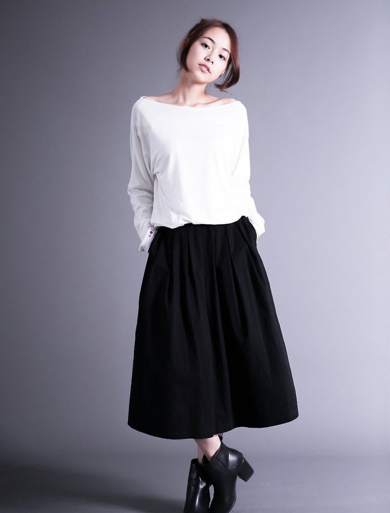 SUMI Overlapped classic fit pleated black skirt _5SF404_ - กระโปรง - ผ้าฝ้าย/ผ้าลินิน สีดำ
