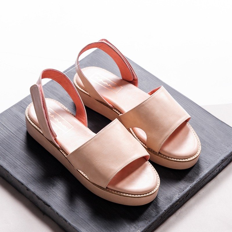 Besic Belt Sandals Shoes - Pink beige - รองเท้าลำลองผู้หญิง - หนังแท้ สึชมพู