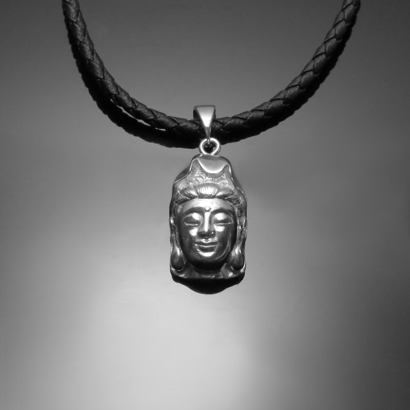God Series/ Guanshiyin Bodhisattva Necklace/ 925 Silver - สร้อยคอ - โลหะ สีเงิน