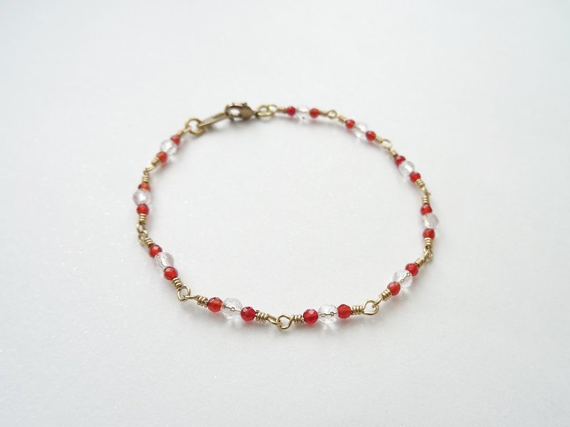 ::Daily Jewels:: Tiny Clear Quartz Crystal & Red Agate Faceted Beads Brass Bracelet (14KGF Available) - สร้อยข้อมือ - เครื่องเพชรพลอย สีแดง