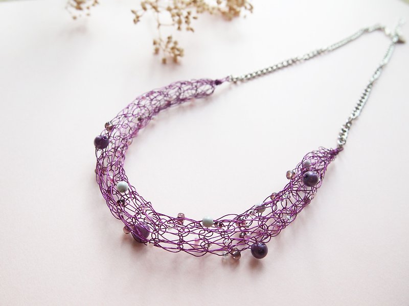 N114 romantic grape purple hand braided Bronze wire with silver beads purple items and chain - สร้อยคอ - วัสดุอื่นๆ สีม่วง