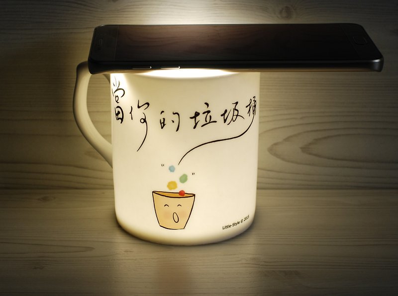 [骨瓷馬克杯]當你的垃圾桶(客製) - 咖啡杯 - 瓷 